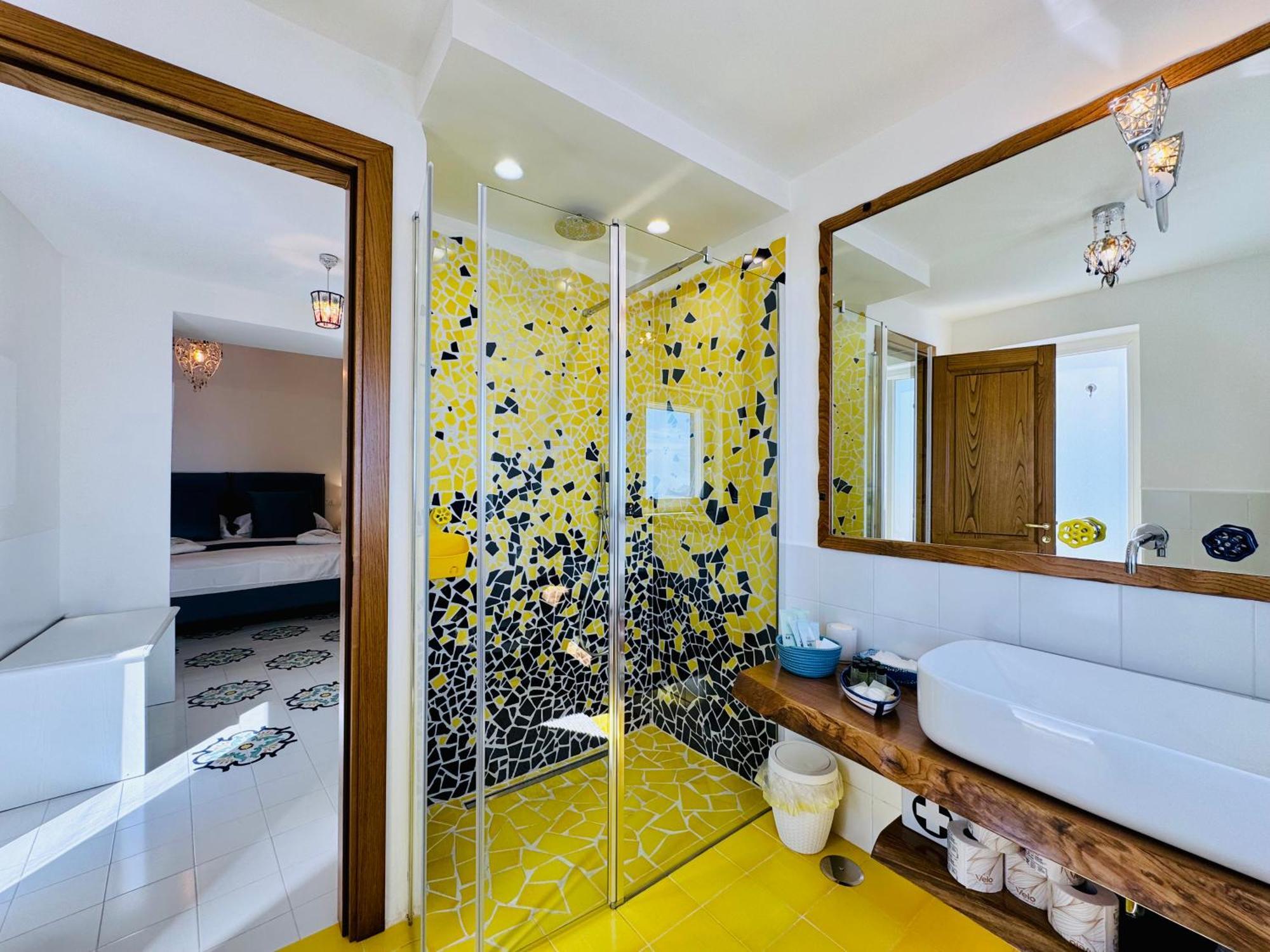 Yourhome - White House Gio Positano Exteriör bild